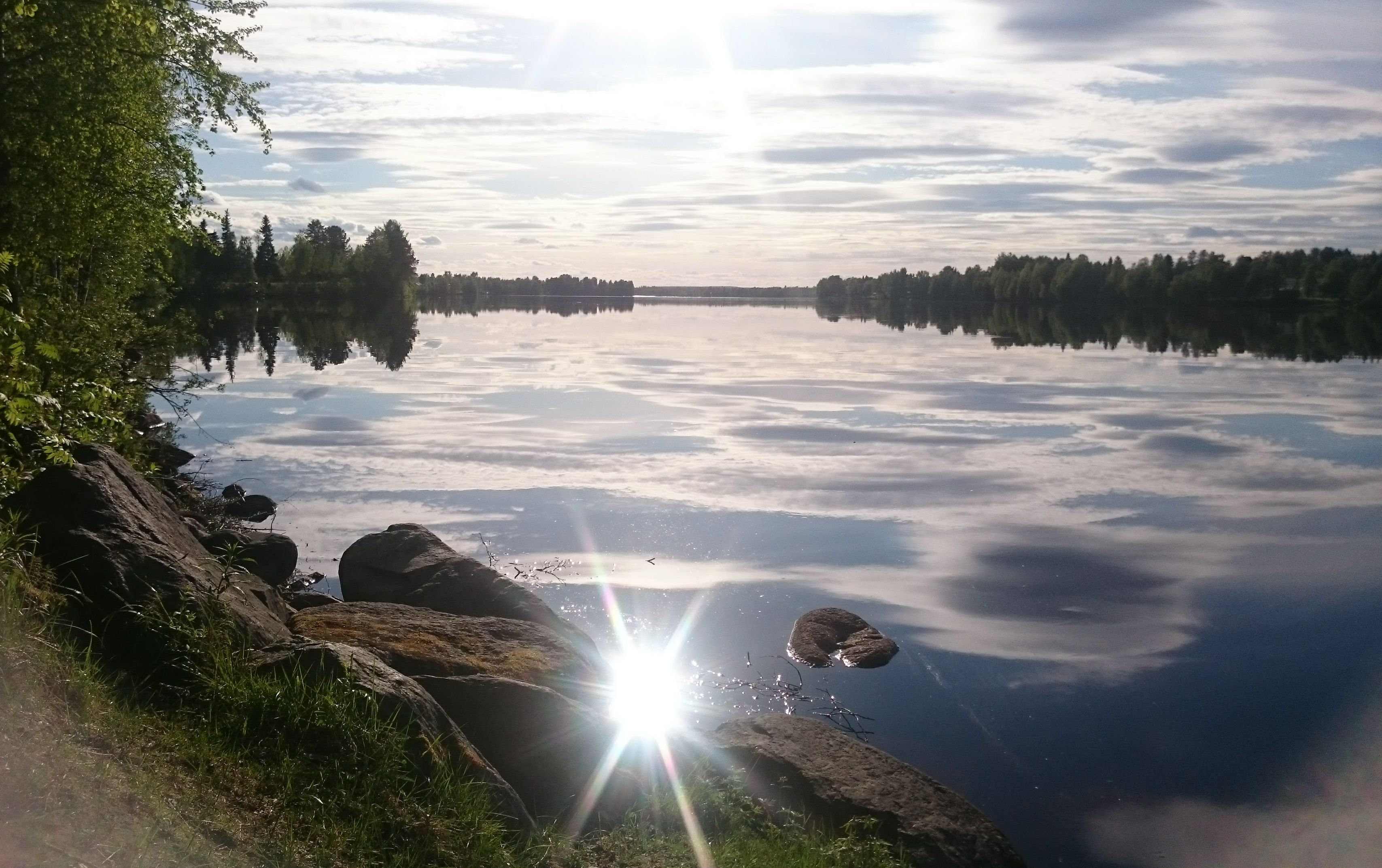Mukavaa kesää! - Kesätervehdys - Sähköinen Liiketoiminta Suomi Oy